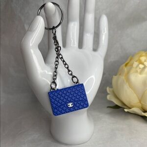 Elegant Blue Quilted Key Holder
